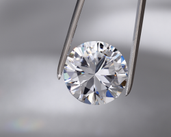 Lab Created Diamonds vs Real Diamonds